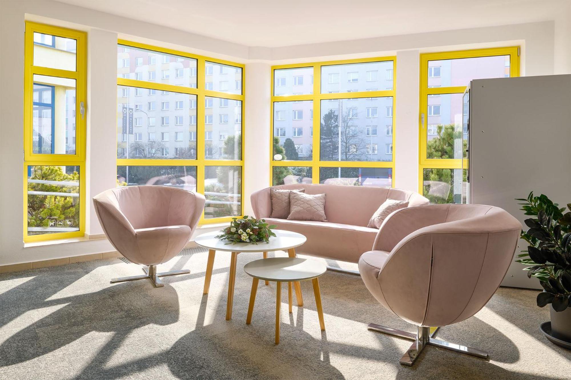 Hotel Osvit Mladá Boleslav エクステリア 写真